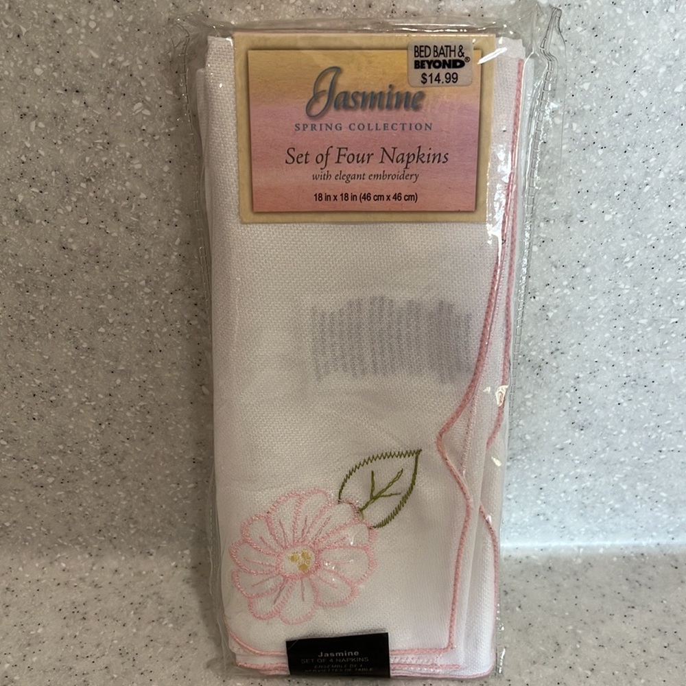 Colordrift JASMINE Spring Collection Floral Embroidery Napkins~NIP~Set of 4
